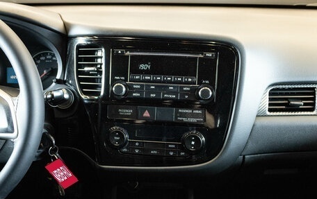 Mitsubishi Outlander III рестайлинг 3, 2013 год, 1 299 000 рублей, 7 фотография