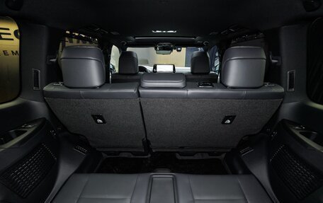 Lexus LX, 2026 год, 19 900 000 рублей, 38 фотография