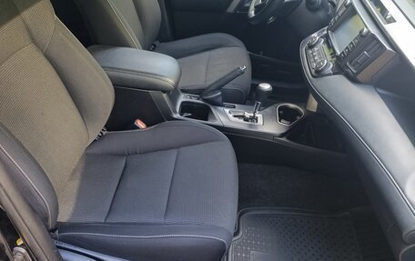 Toyota RAV4, 2018 год, 2 160 000 рублей, 14 фотография