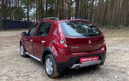 Renault Sandero I, 2011 год, 360 000 рублей, 2 фотография