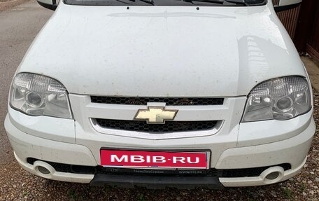 Chevrolet Niva I рестайлинг, 2014 год, 490 000 рублей, 1 фотография