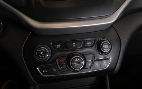 Jeep Cherokee, 2014 год, 1 480 000 рублей, 17 фотография