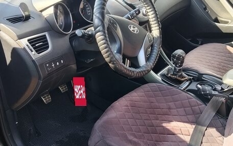 Hyundai Elantra V, 2013 год, 850 000 рублей, 9 фотография