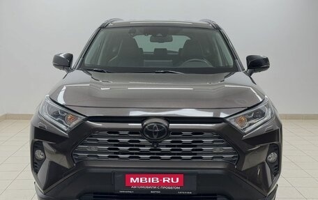 Toyota RAV4, 2020 год, 4 150 000 рублей, 2 фотография