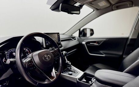Toyota RAV4, 2020 год, 4 150 000 рублей, 11 фотография