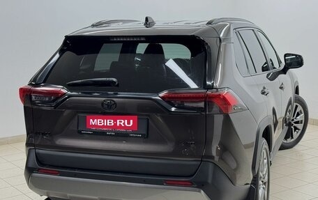 Toyota RAV4, 2020 год, 4 150 000 рублей, 9 фотография