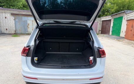 Volkswagen Tiguan II, 2019 год, 2 750 000 рублей, 24 фотография