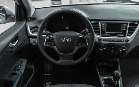 Hyundai Solaris II рестайлинг, 2021 год, 1 345 000 рублей, 11 фотография