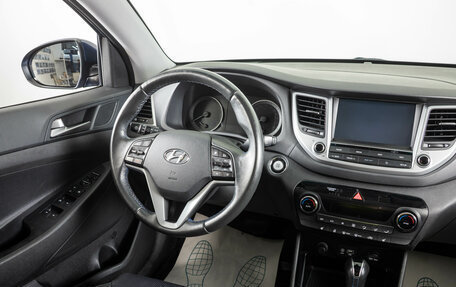 Hyundai Tucson III, 2018 год, 2 099 000 рублей, 13 фотография