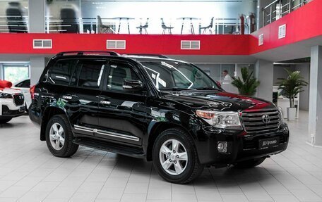 Toyota Land Cruiser 200, 2014 год, 3 350 000 рублей, 3 фотография