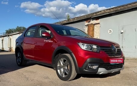 Renault Logan II, 2019 год, 825 000 рублей, 1 фотография