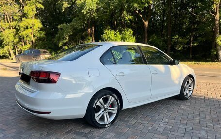 Volkswagen Jetta VI, 2016 год, 1 410 000 рублей, 9 фотография
