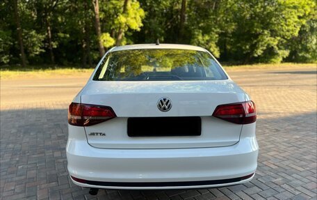 Volkswagen Jetta VI, 2016 год, 1 410 000 рублей, 7 фотография
