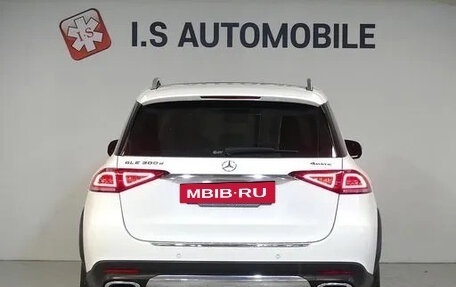 Mercedes-Benz GLE, 2022 год, 5 949 000 рублей, 2 фотография