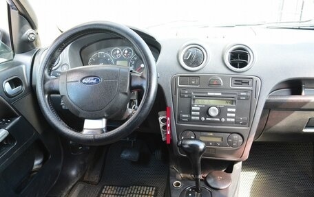 Ford Fusion I, 2006 год, 274 888 рублей, 8 фотография