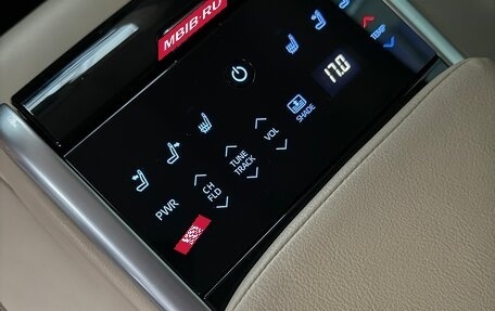 Toyota Camry, 2018 год, 3 070 000 рублей, 18 фотография