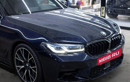 BMW 5 серия, 2018 год, 5 350 000 рублей, 6 фотография