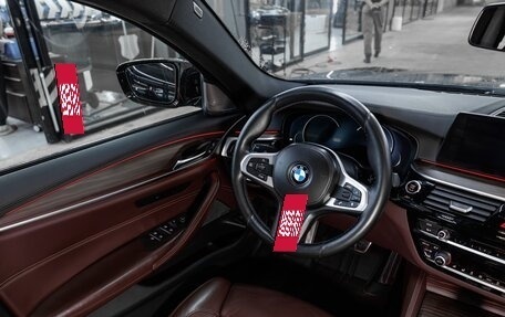 BMW 5 серия, 2018 год, 5 350 000 рублей, 25 фотография
