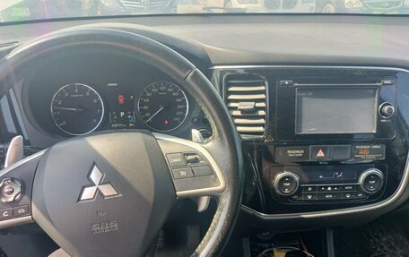 Mitsubishi Outlander III рестайлинг 3, 2012 год, 1 190 000 рублей, 4 фотография