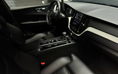 Volvo XC60 II, 2021 год, 4 100 000 рублей, 10 фотография