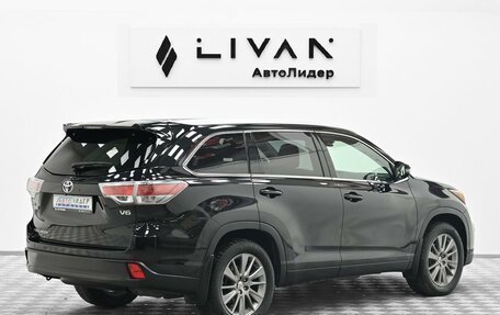 Toyota Highlander III, 2015 год, 2 845 000 рублей, 4 фотография