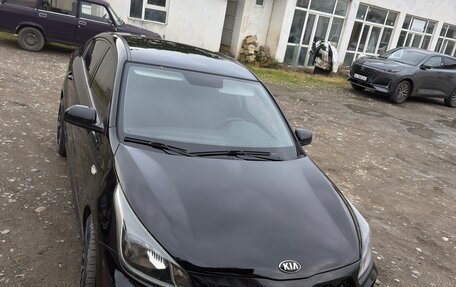 KIA Rio IV, 2019 год, 1 250 000 рублей, 1 фотография