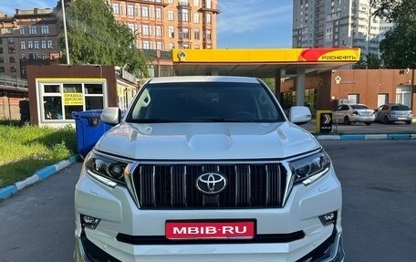 Toyota Land Cruiser Prado 150 рестайлинг 2, 2019 год, 5 500 000 рублей, 1 фотография