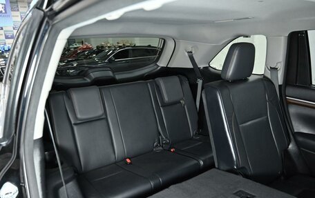 Toyota Highlander III, 2015 год, 2 845 000 рублей, 17 фотография