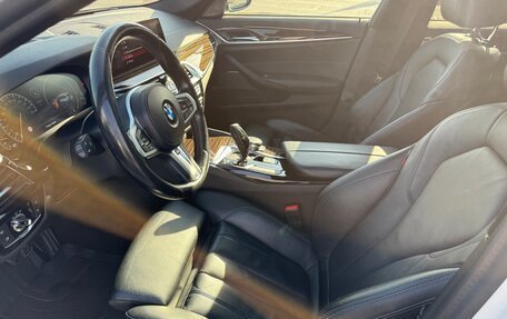 BMW 5 серия, 2019 год, 3 440 000 рублей, 11 фотография