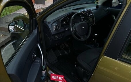 Renault Sandero II рестайлинг, 2017 год, 840 000 рублей, 3 фотография