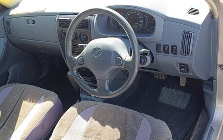 Toyota Duet, 2002 год, 270 000 рублей, 4 фотография
