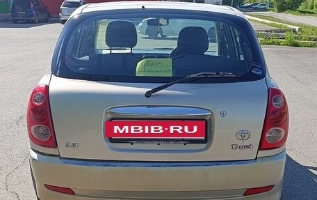 Toyota Duet, 2002 год, 270 000 рублей, 2 фотография
