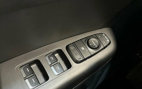 KIA Sportage IV рестайлинг, 2021 год, 2 530 000 рублей, 12 фотография
