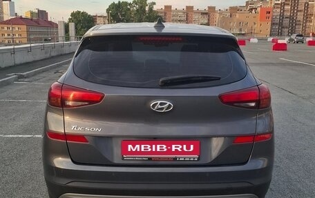 Hyundai Tucson III, 2019 год, 2 200 000 рублей, 5 фотография