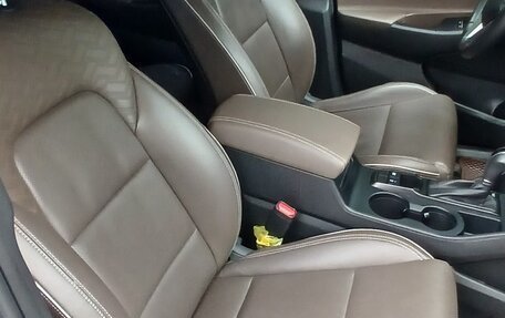 Hyundai Tucson III, 2019 год, 2 200 000 рублей, 14 фотография