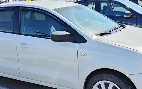 Volkswagen Polo VI (EU Market), 2014 год, 350 000 рублей, 4 фотография