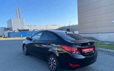 Hyundai Solaris II рестайлинг, 2014 год, 1 150 000 рублей, 4 фотография