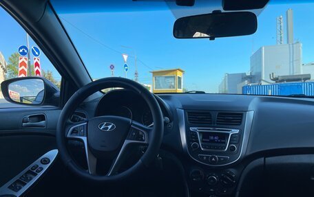Hyundai Solaris II рестайлинг, 2014 год, 1 150 000 рублей, 16 фотография