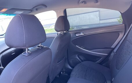 Hyundai Solaris II рестайлинг, 2014 год, 1 150 000 рублей, 17 фотография