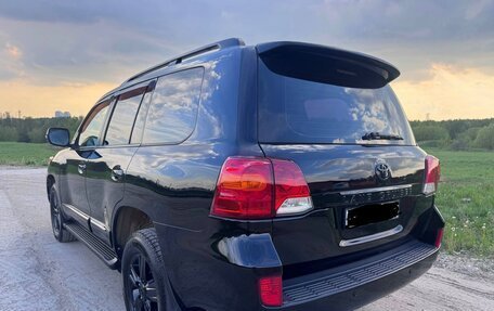 Toyota Land Cruiser 200, 2012 год, 3 150 000 рублей, 2 фотография