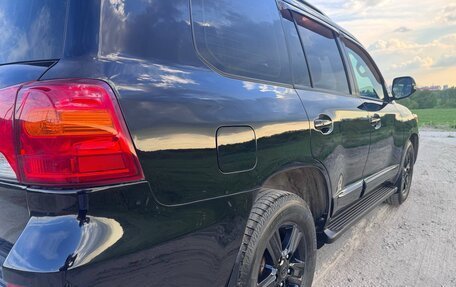 Toyota Land Cruiser 200, 2012 год, 3 150 000 рублей, 11 фотография