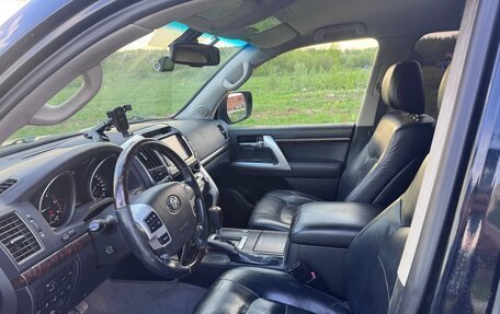 Toyota Land Cruiser 200, 2012 год, 3 150 000 рублей, 18 фотография