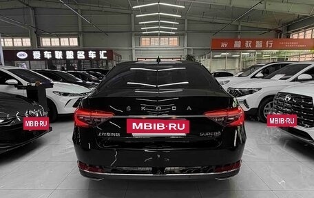 Skoda Superb III рестайлинг, 2022 год, 2 074 082 рублей, 4 фотография