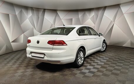 Volkswagen Passat B8 рестайлинг, 2019 год, 2 380 000 рублей, 2 фотография