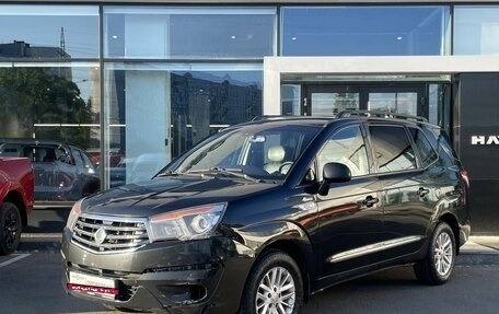 SsangYong Stavic, 2013 год, 1 189 000 рублей, 1 фотография