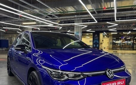 Volkswagen Golf VIII, 2022 год, 2 990 000 рублей, 1 фотография