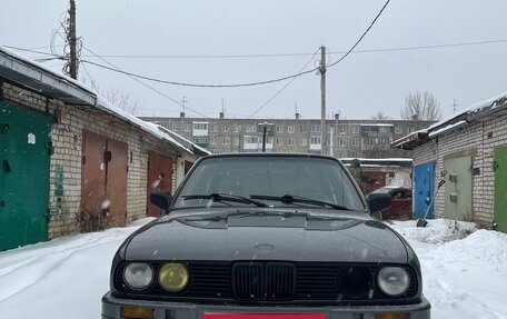 BMW 3 серия, 1985 год, 300 000 рублей, 1 фотография