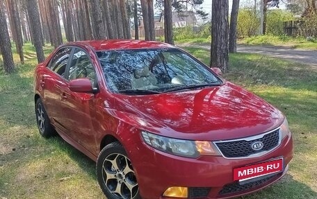 KIA Cerato III, 2011 год, 730 000 рублей, 2 фотография