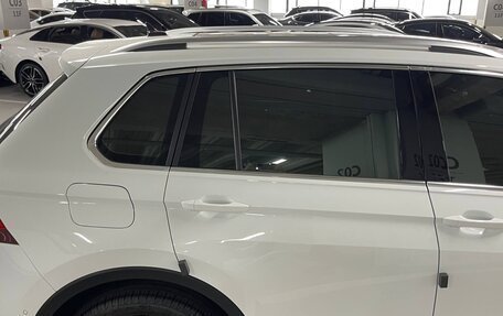 Volkswagen Tiguan II, 2022 год, 2 799 000 рублей, 5 фотография