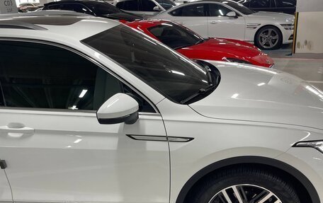 Volkswagen Tiguan II, 2022 год, 2 799 000 рублей, 6 фотография